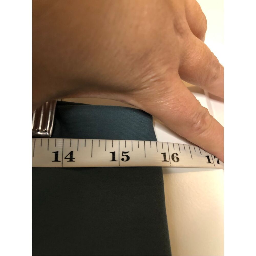 NWT Old Navy Active Powerlite Extra High-rise Flare sz XL Green Lycra Adaptiv Fi - Picture 5 of 9